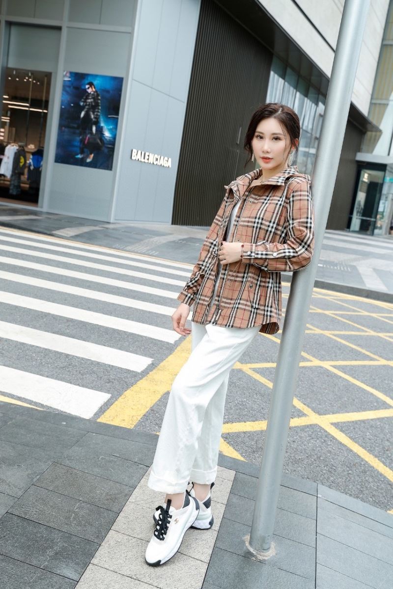 Burberry Outwear